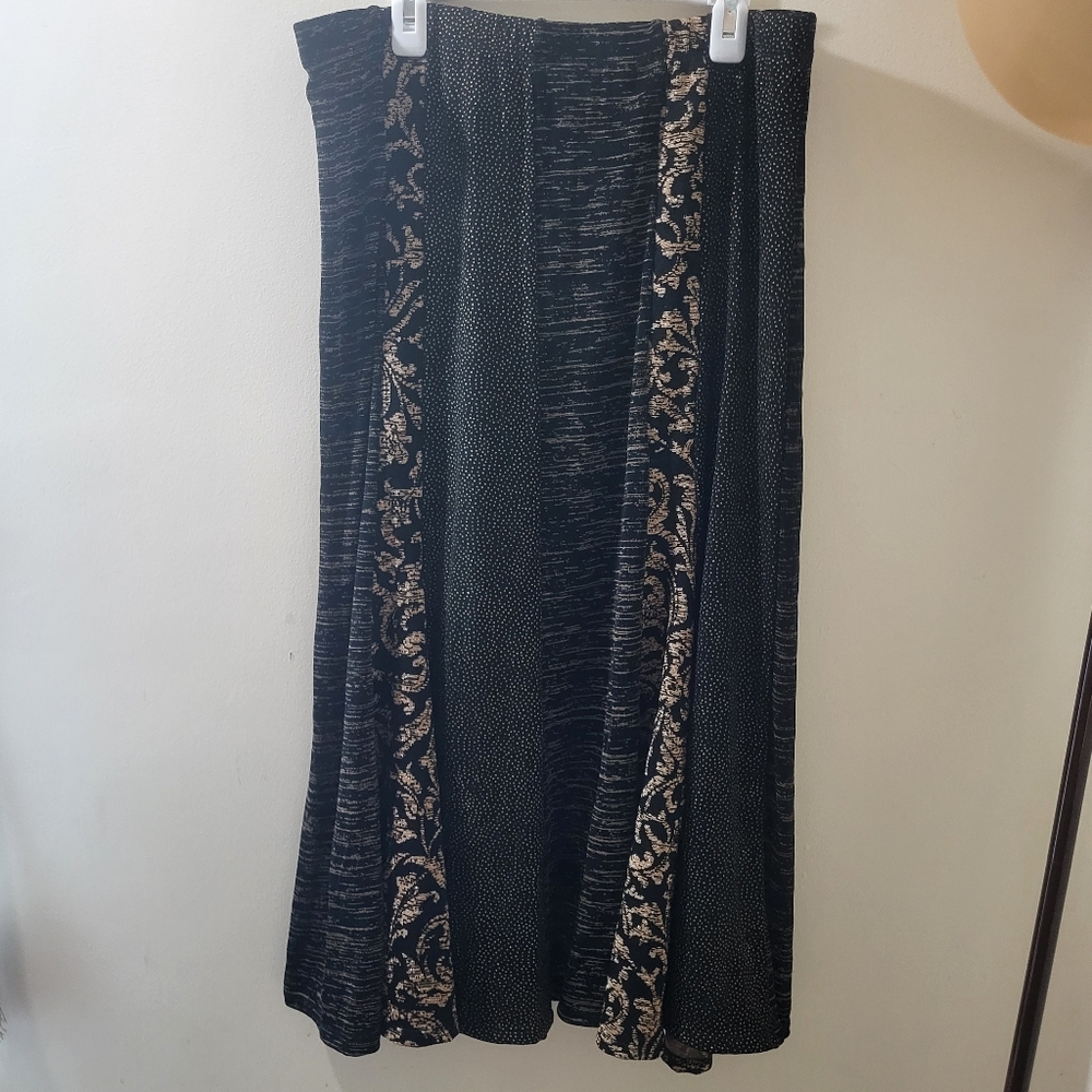 5/10$ Coldwater Creek Skirt Size M